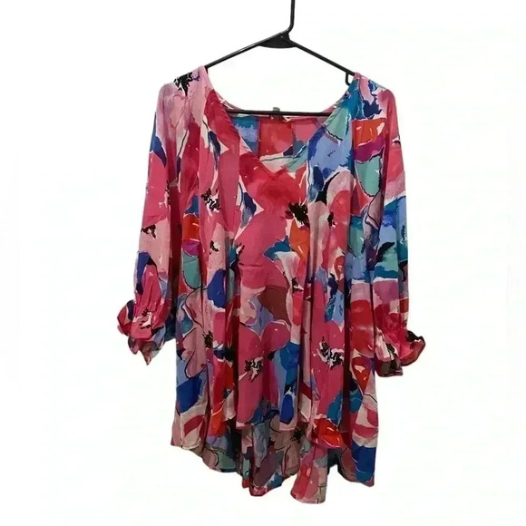 Umgee Floral High Low Blouse Size 1X - Picture 2 of 5